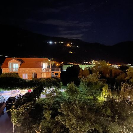 Apartmani Mendula Budva Eksteriør bilde